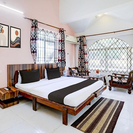 Oyo Flagship Triple Beach Guest House Бенаулим Экстерьер фото