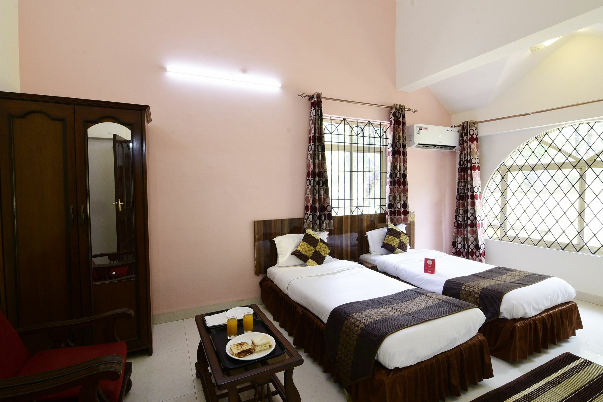Oyo Flagship Triple Beach Guest House Бенаулим Экстерьер фото