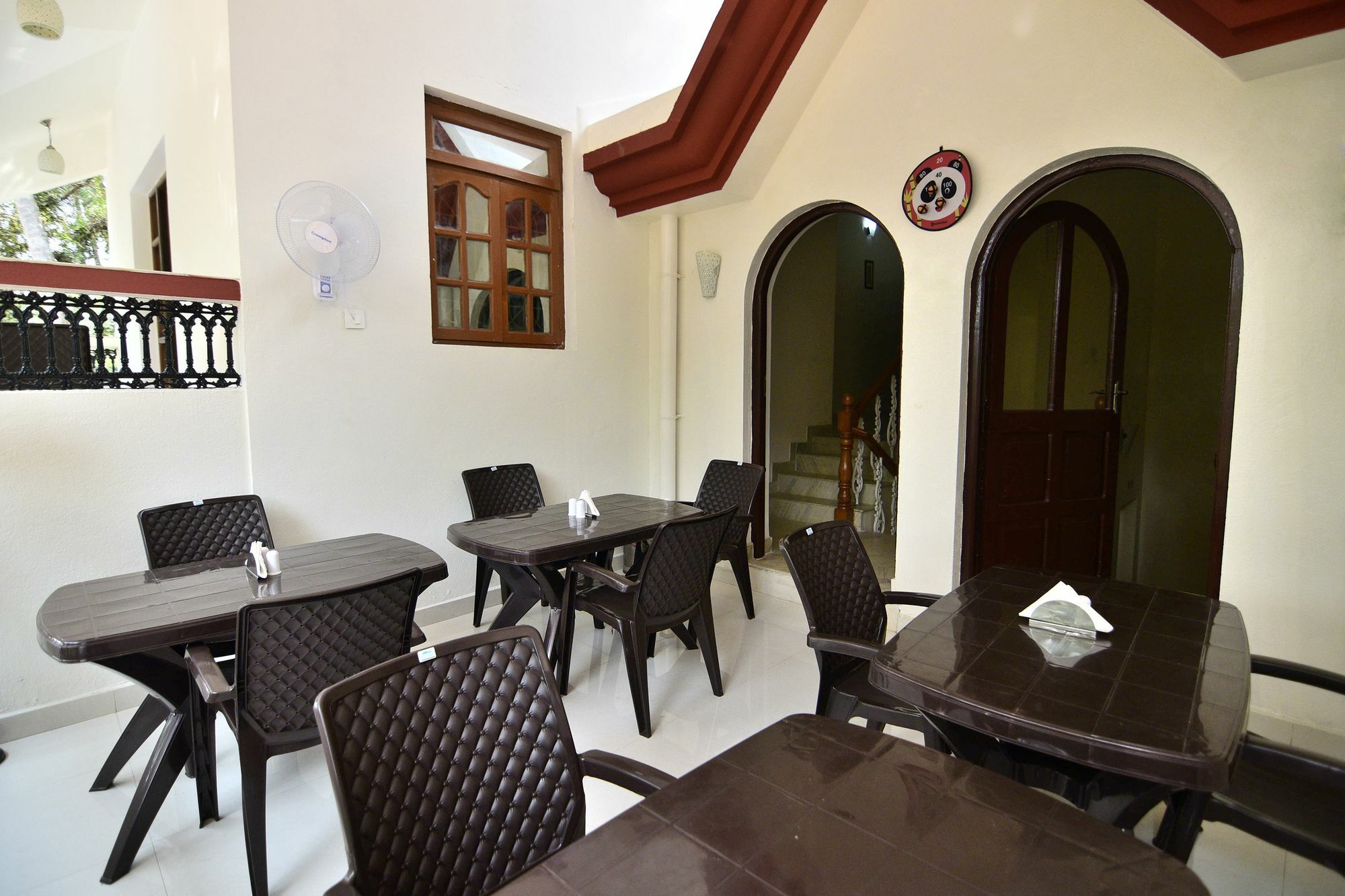 Oyo Flagship Triple Beach Guest House Бенаулим Экстерьер фото