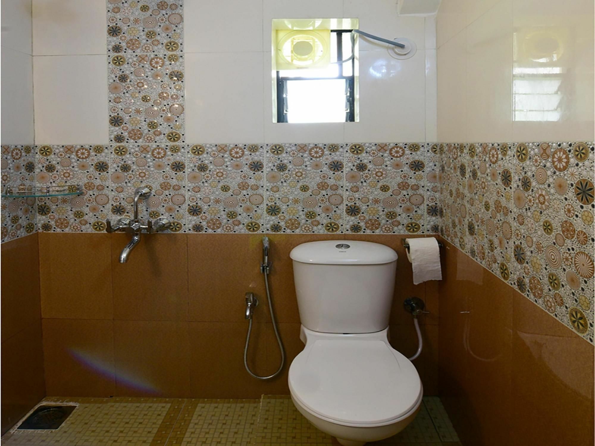 Oyo Flagship Triple Beach Guest House Бенаулим Экстерьер фото